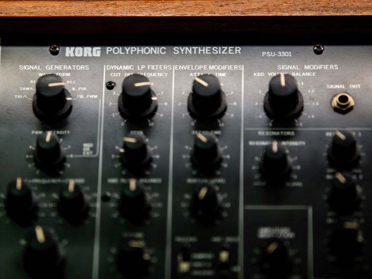 PS3300 Artistic-Enhanced-NR 4-3 768w